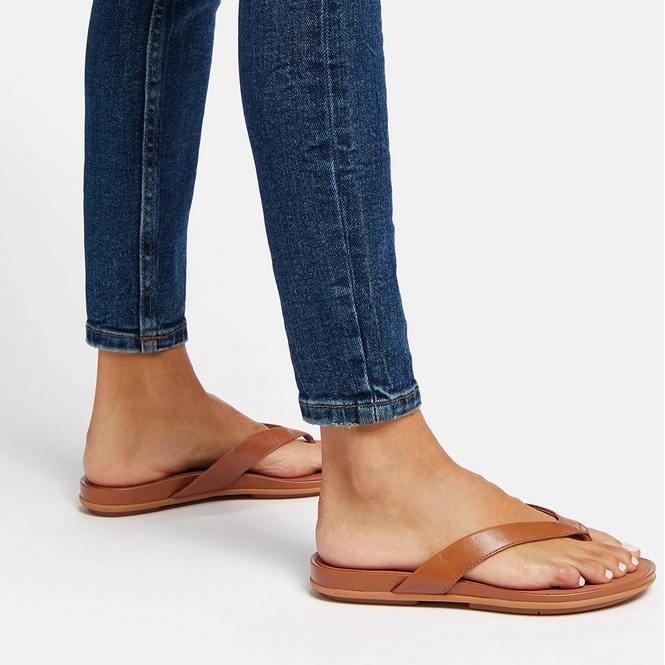 FitFlop Women Gracie Flip Flop Leather Light Tan Onlybrands